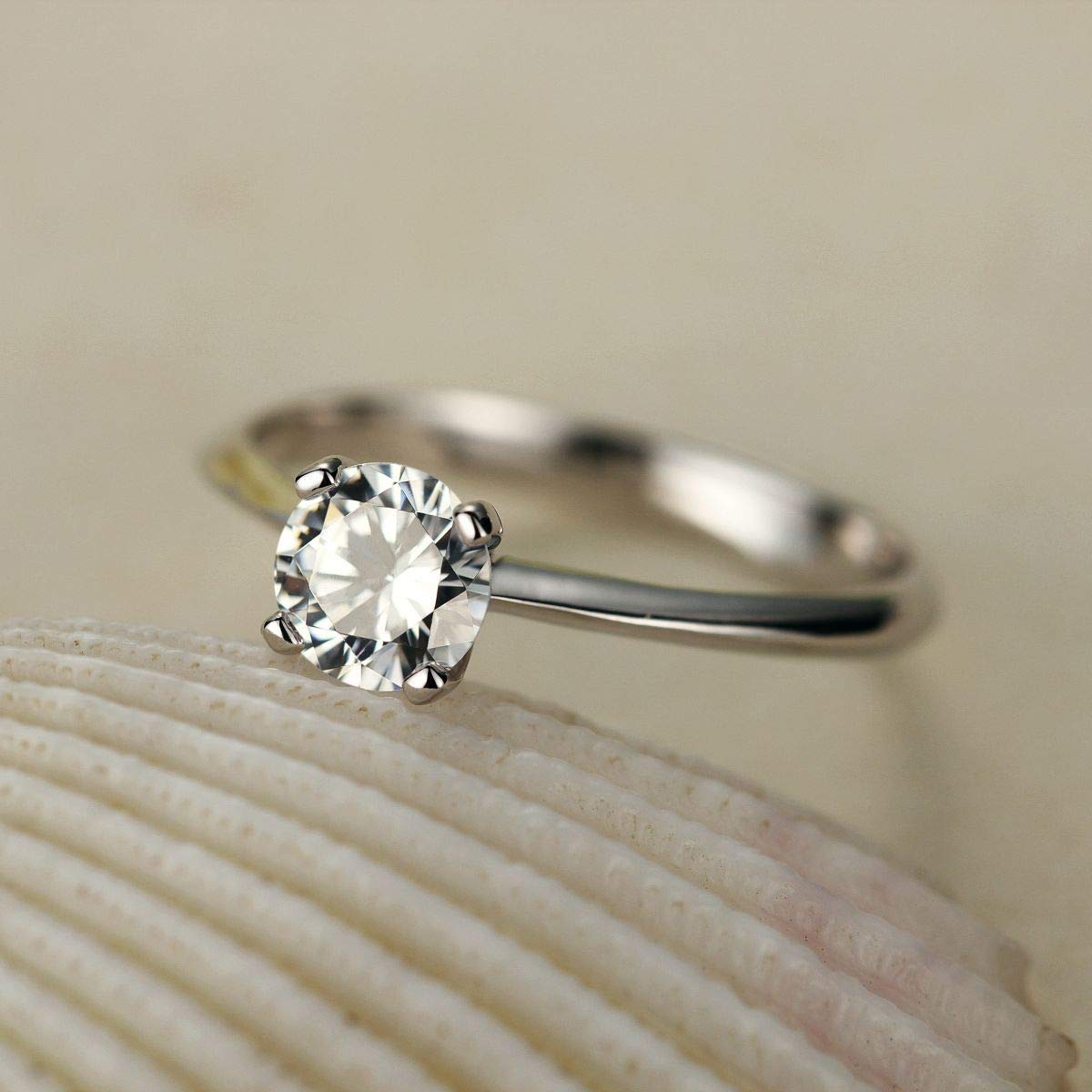 14K White Gold 1 Carat Classic Round Moissanite Solitaire Engagement Ring