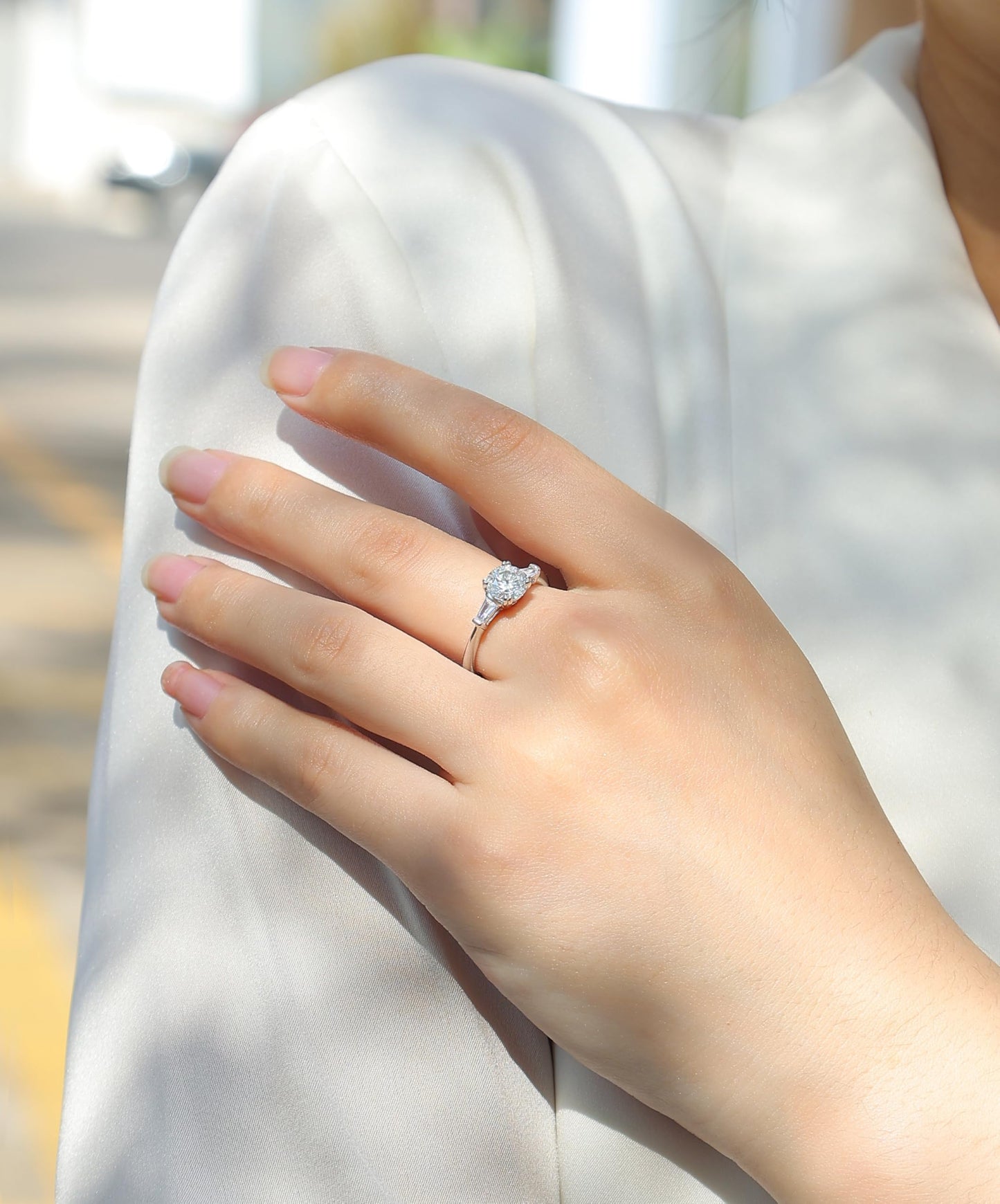 6.5MM Main Stone 1ct Sterling Silver Moissanite Solitaire Engagement Ring